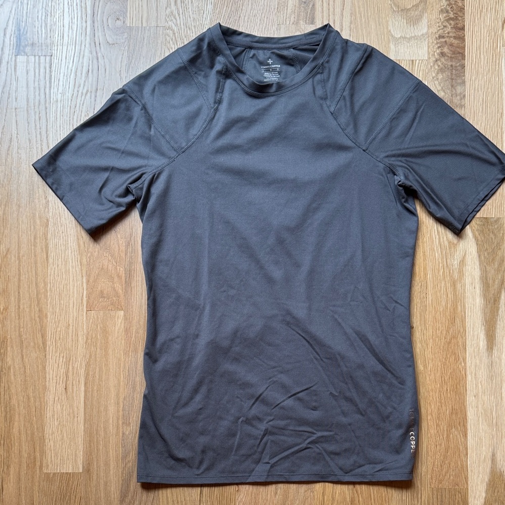 Tommie Copper Men's Grey Compression Athletic Short Sleeve Shirt